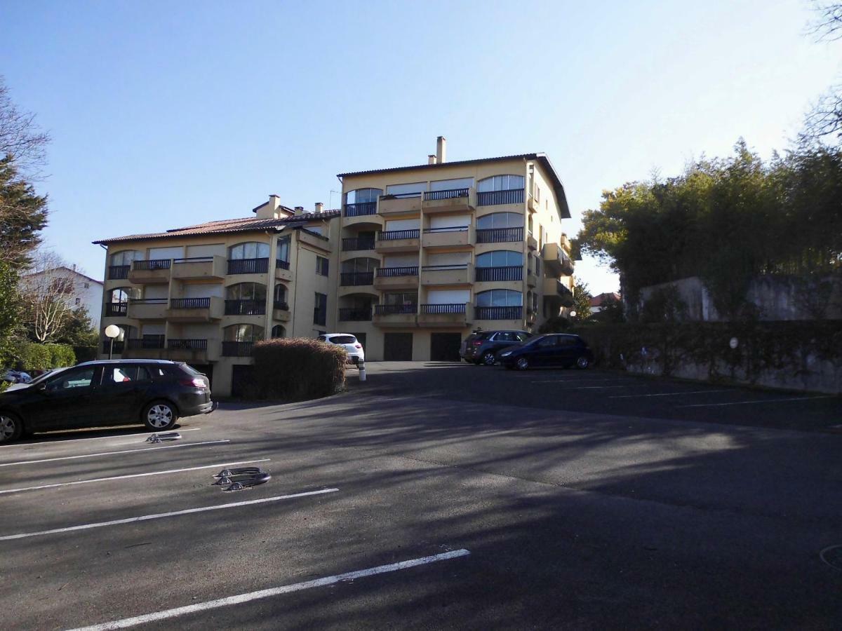 Au Balcon Fleuri Apartamento Anglet Exterior foto